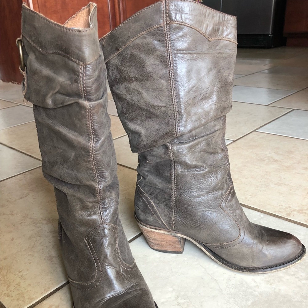 Steve Madden Boots size 7.5